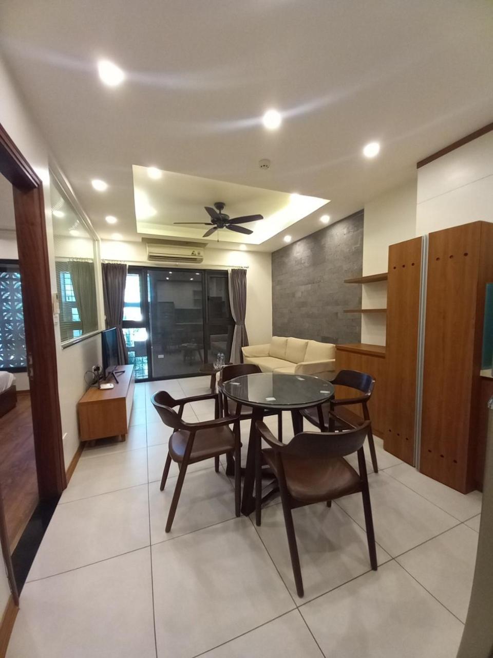 Luxe Paradise Residence Trinh Cong Son Ханой Экстерьер фото